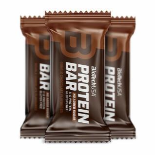 Kartons mit Snacks Proteinriegel Biotech USA - Double chocolat (x20)